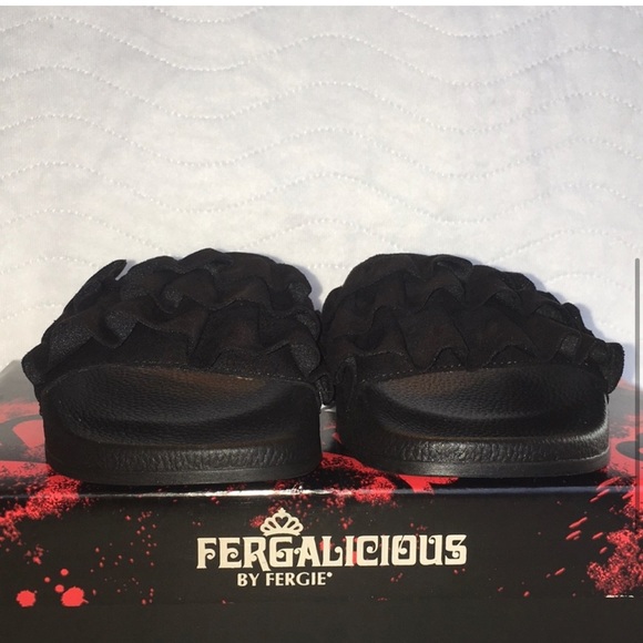 Fergalicious Slide On Sandals Size 6M NWT - Picture 4 of 8
